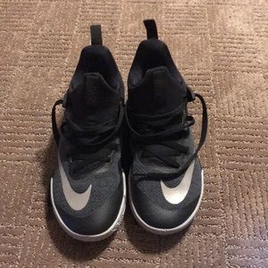 Nike Zoom Shift Shoes